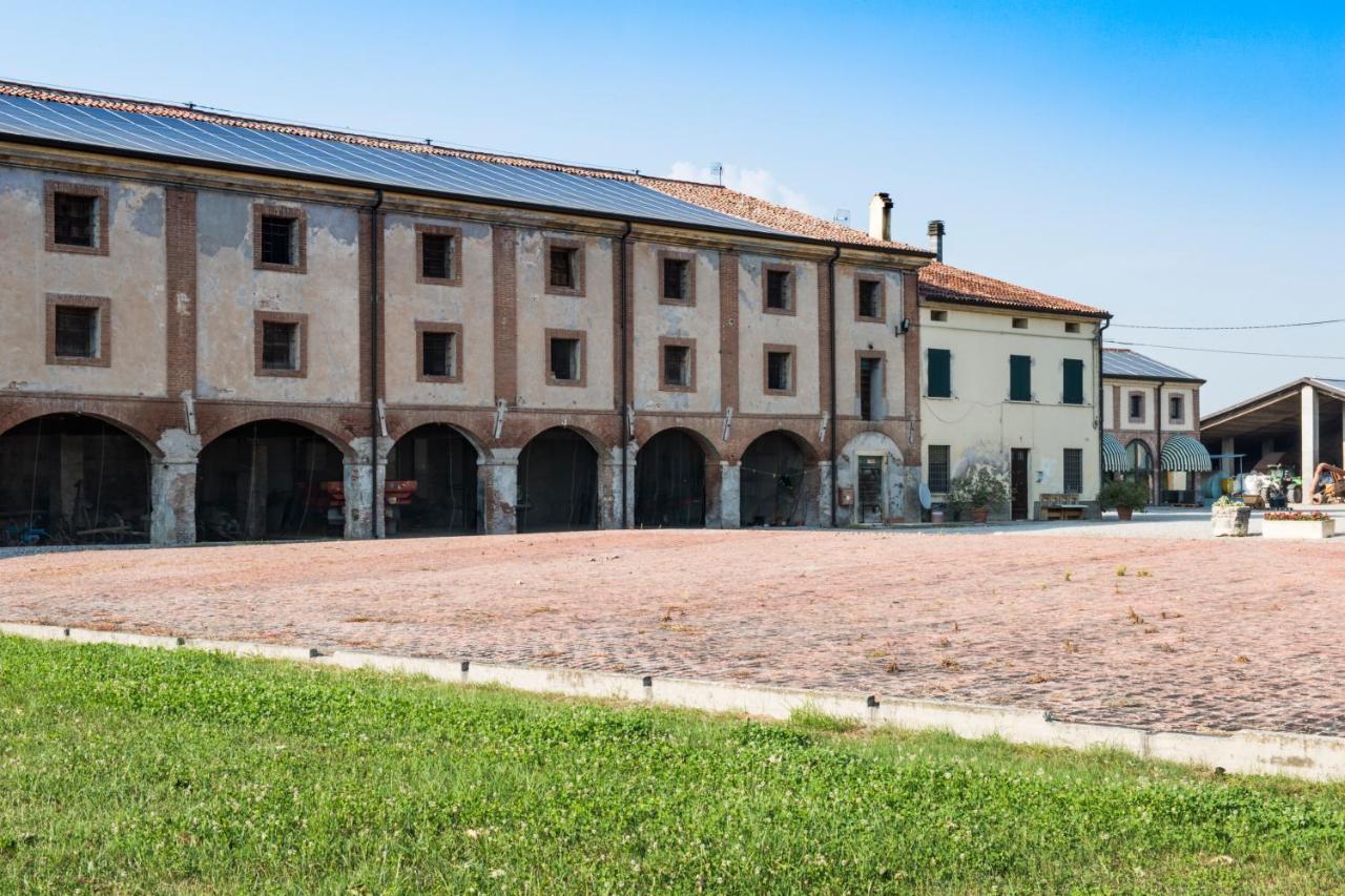 נוגרולה רוקה Agriturismo Lecolombare מראה חיצוני תמונה